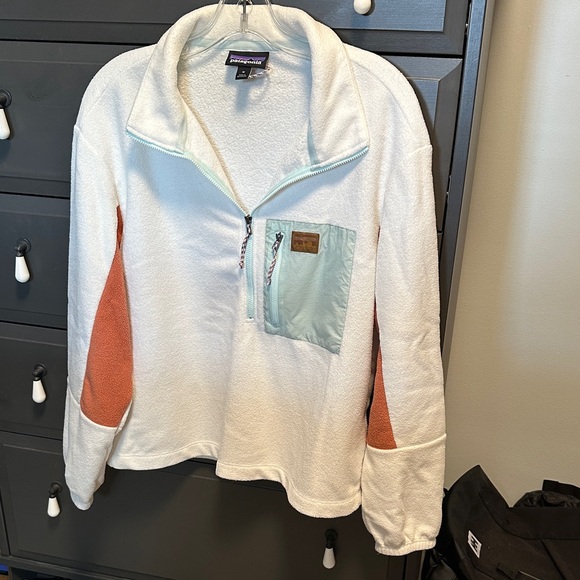 Patagonia Other - Patagonia Cream and Orange Fleece Jacket